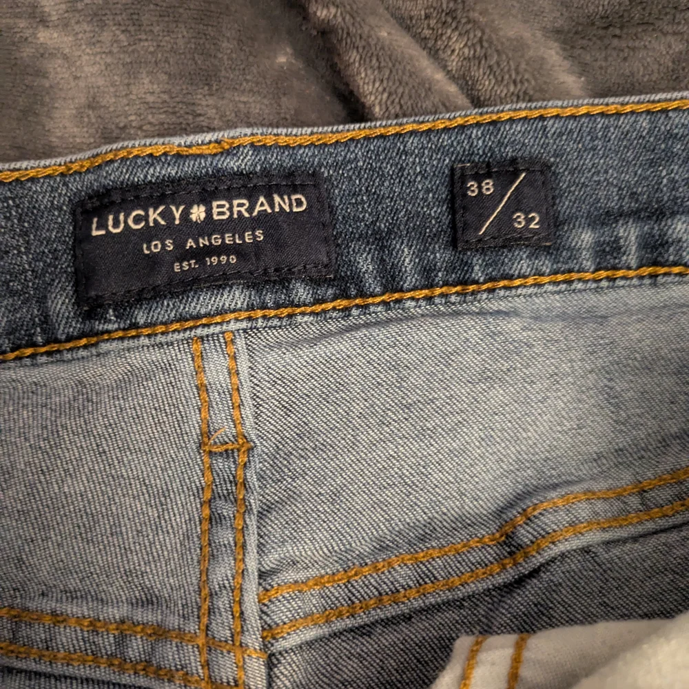 Lucky Brand 121 Slim Straight Men’s Jeans Blue 38x32 - Picture 2 of 8